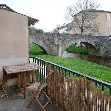 Auberge Du Vieux Pont บริญเนส์ ภายนอก รูปภาพ